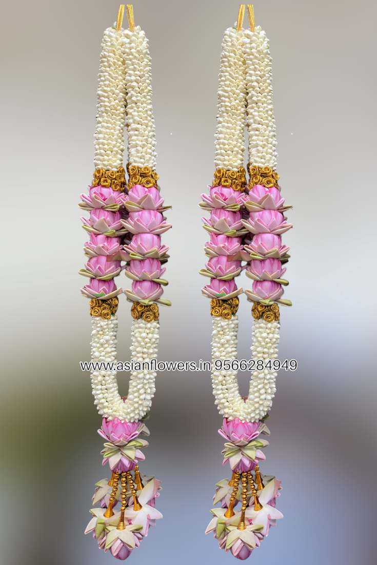 Jasmine with louts Garland (136)